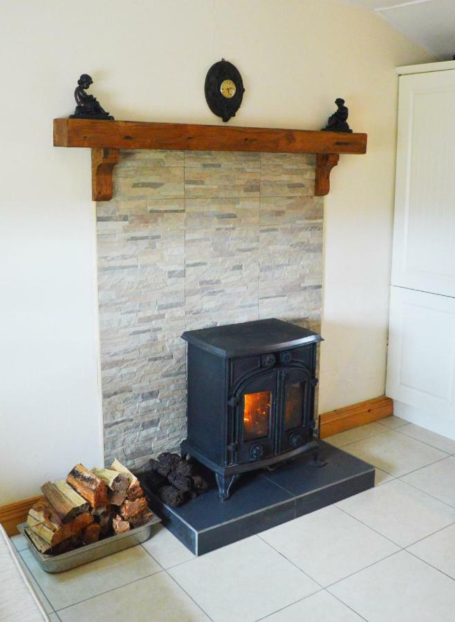 Biddys Cottage Culdaff Extérieur photo